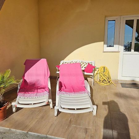 Apartmani Sanja Klenovica Exteriör bild